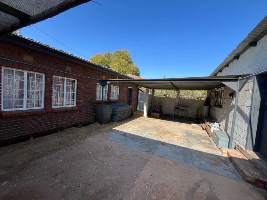 4 Bedroom Property for Sale in Ses Brugge Northern Cape